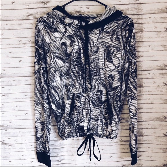 Victoria's Secret Tops - NWOT Victoria sport size S mesh swirl hoodie